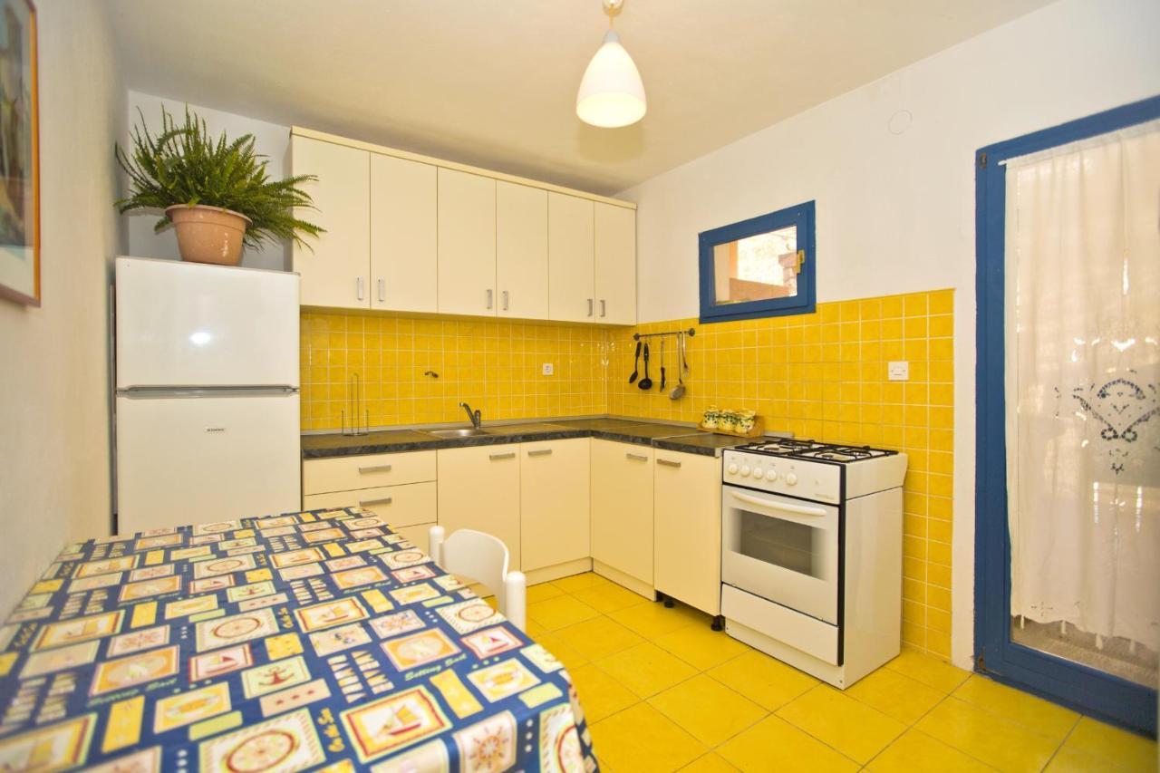Seaside Secluded Apartments Cove Tvrdni Dolac, Hvar - 4008 Gdinj Εξωτερικό φωτογραφία